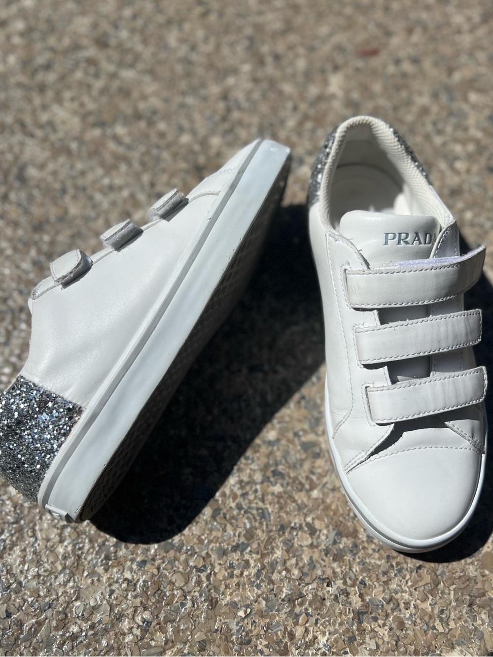 PRADA White Kids Leather Sneakers with Silver Glitter Heel - Picture 3 of 10
